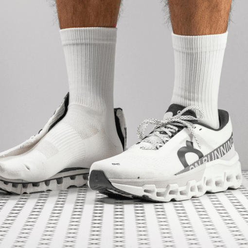 Say Goodbye to Foot Pain: Why On Cloudmonster 2 Sneakers are the Ultimate Solution - Cartomy