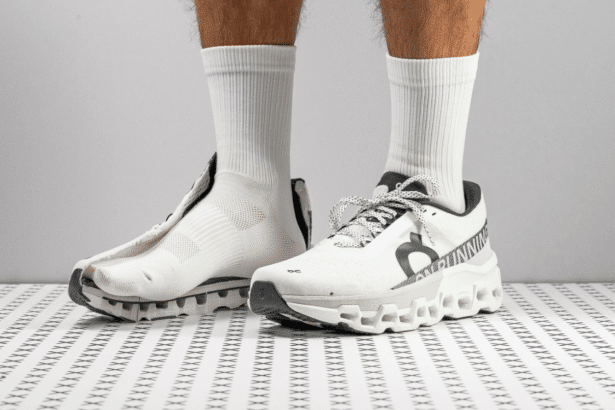 Say Goodbye to Foot Pain: Why On Cloudmonster 2 Sneakers are the Ultimate Solution - Cartomy