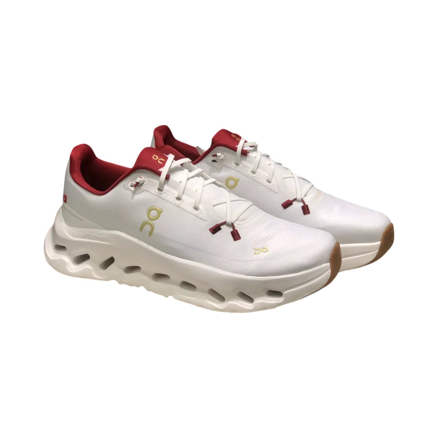 On Cloudtilt Walking Shoes - Cartomy