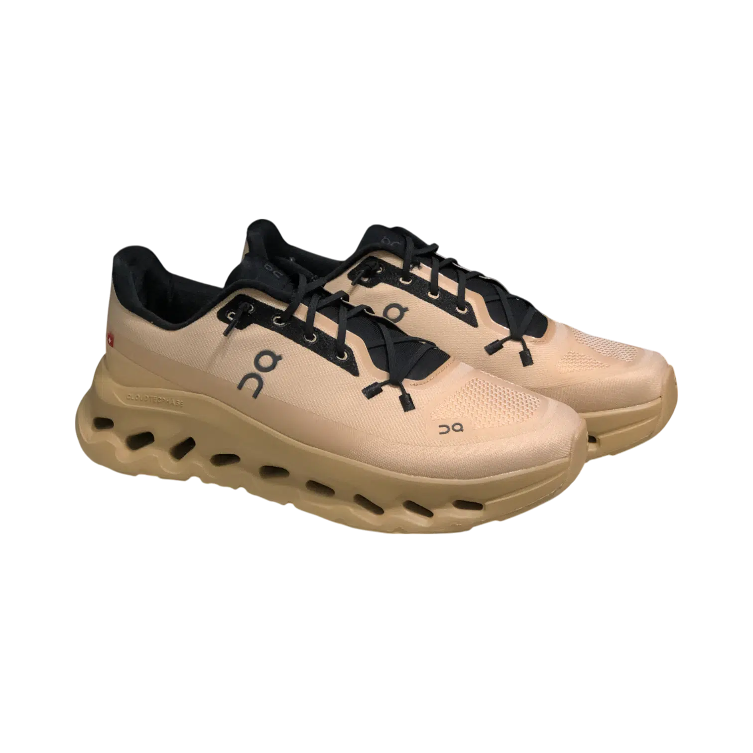 On Cloudtilt Walking Shoes - Cartomy